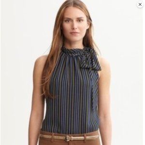 Banana Republic Sleeveless Bow Blouse in Navy Blue Stripes & Chain Print